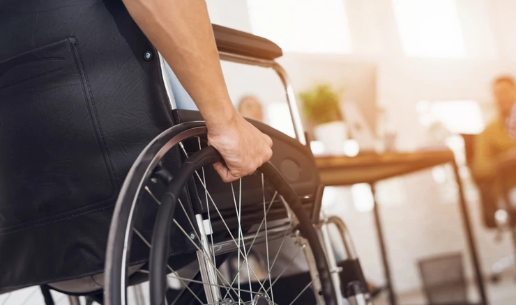 Osoba s invaliditetom