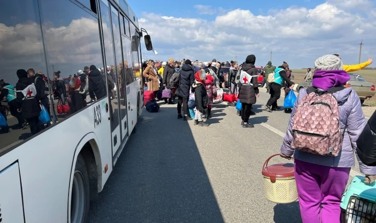 Konvoj ICRC-a stigao u Zaporižja s izbjeglicama s jugoistoka