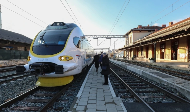 Besplatan prijevoz vlakom i za redovne studente