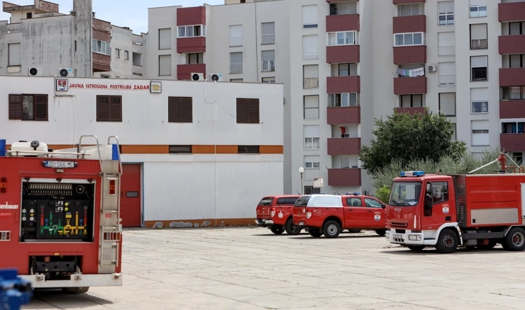 Zadarski vatrogasci u štrajku