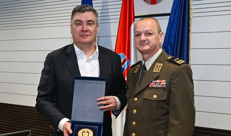Predsjednik Republike posjetio sjedište VSOA-e