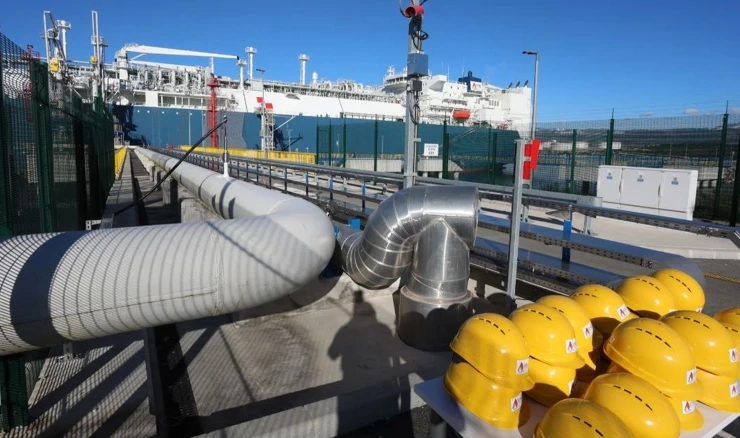 LNG terminal 