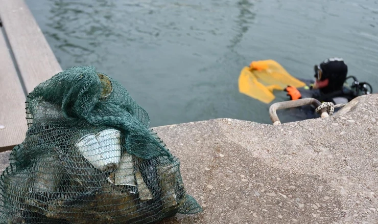 U akciji čišćenja mora kod Obonjana izvučeno preko 700 kilograma otpada