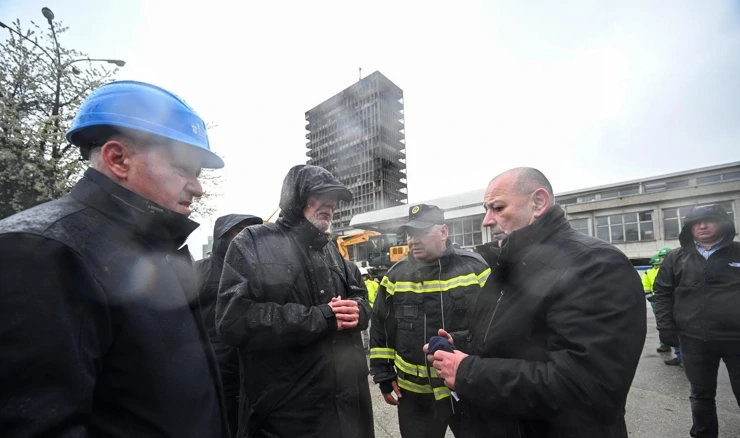 Ministri Medved, Božinović i Bačić obišli Vjesnikov neboder