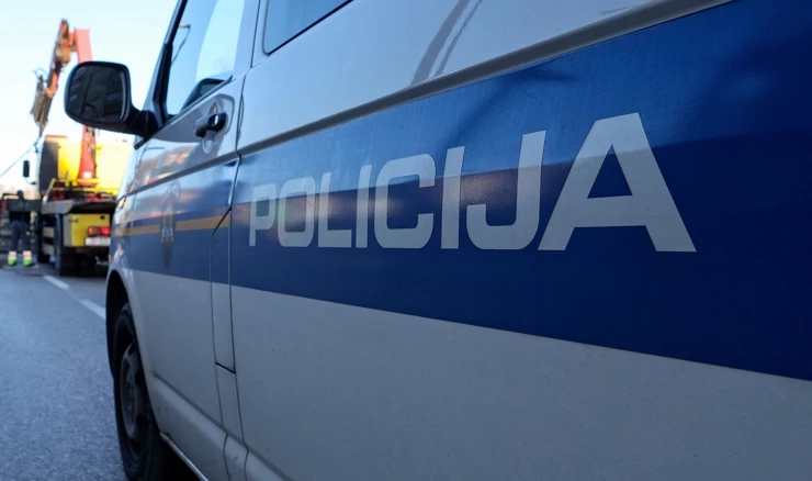 Policija 