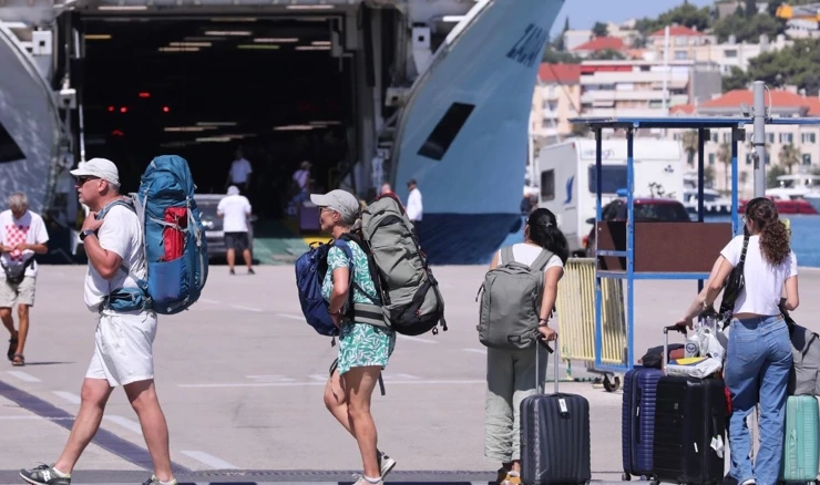 Trajektna luka u Splitu