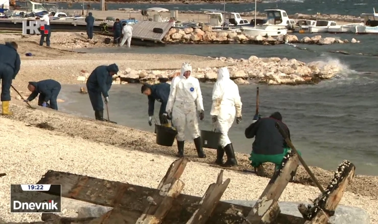 Čišćenje ližnjanske obale