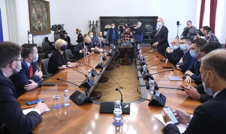 Odbor za Ustav, Poslovnik i politički sustav