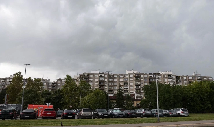 Crni oblaci iznad Zagreba