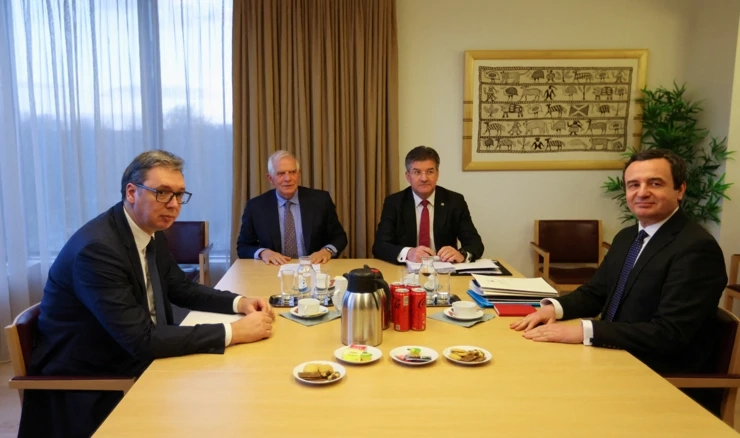 Aleksandar Vučić, Albin Kurti, Josep Borrell i Miroslav Lajčak 