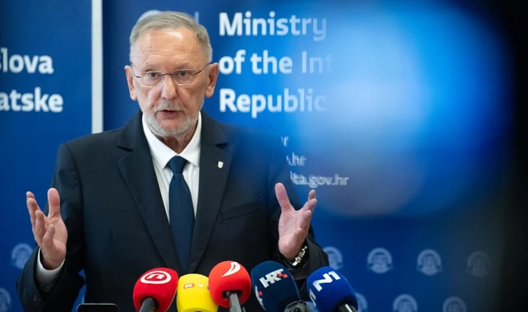 Davor Božinović
