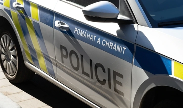 Policija