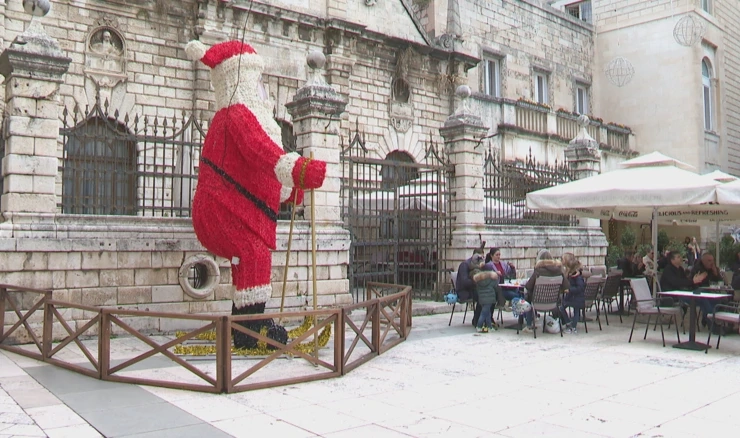 Zadar se priprema za doček Nove 2022.
