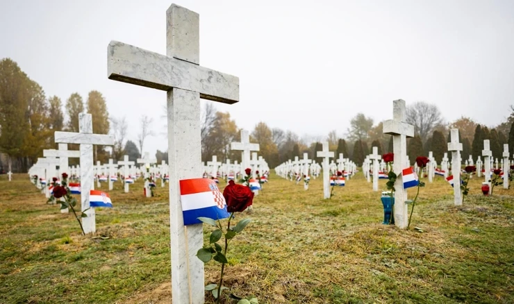 Memorijalno groblje Vukovar