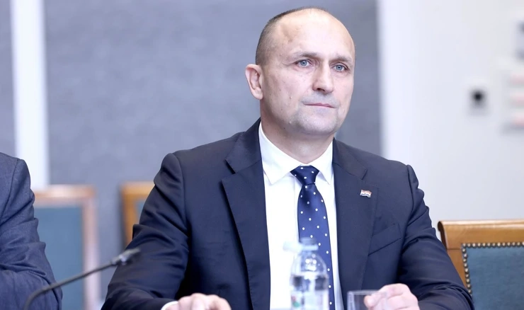 Ministar Ivan Anušić