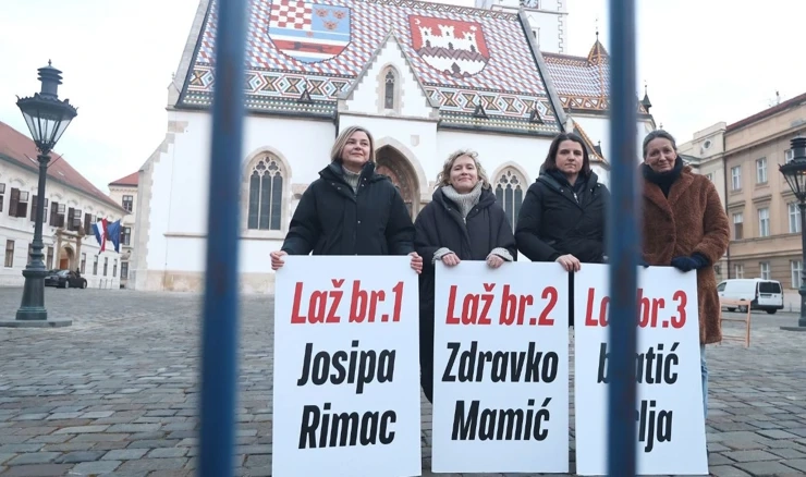 Zastupnici stranke Možemo! dočekali jutro na Trgu svetog Marka