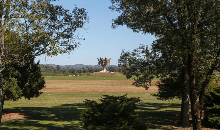 Jasenovac: Obljetnica "Bljeska" obilježena početkom gradnje "Vrata Hrvatske"