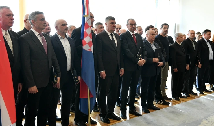 Milanović primio na Pantovčaku brigadne generale, vojnike i branitelje