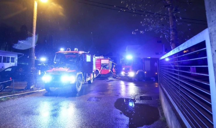 Požar u zagrebačkom naselju Gračani 