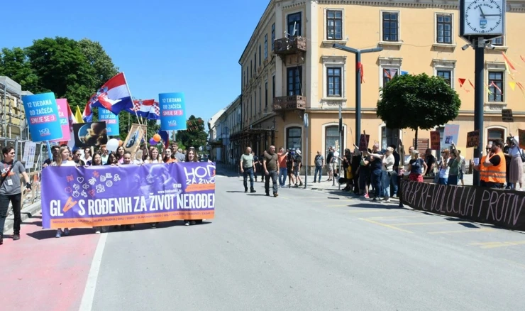 Hod za život "Glas rođenih za život nerođenih i prosvjed "Slavlje slobode"