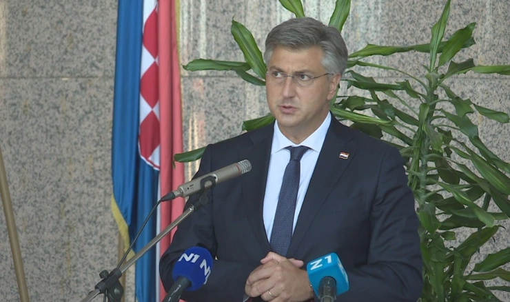 Premijer Andrej Plenković na dodjeli ugovora visokim učilištima i znanstvenim institutima stradalima u potresu