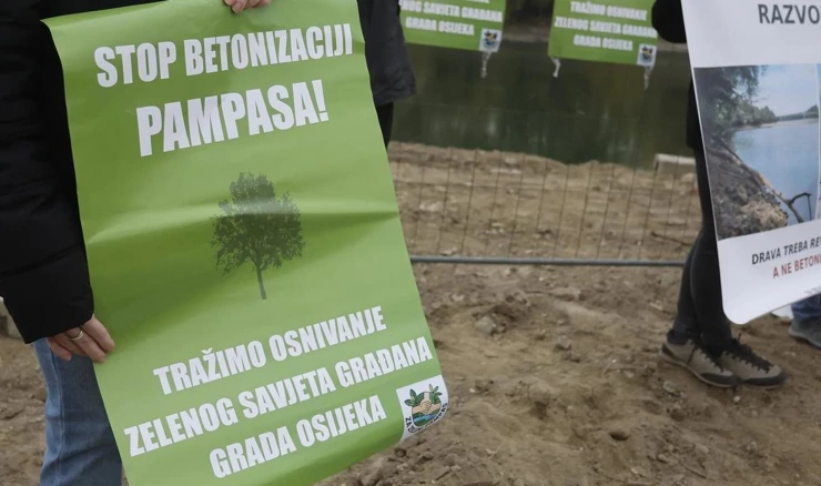 Prosvjed inicijative "Za zeleni Pampas"