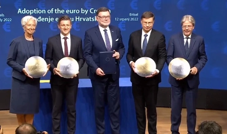 Ulazak u eurozonu