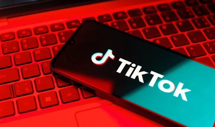 EK istražuje TikTok zbog ruskog upletanja u rumunjske izbore
