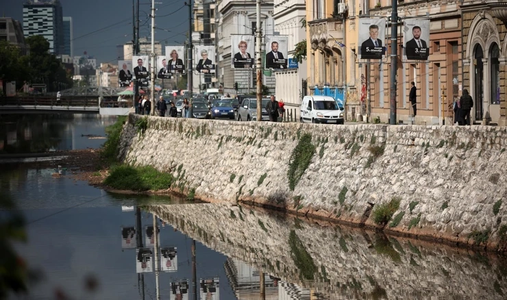 Plakati kandidata na Općim izborima u BiH
