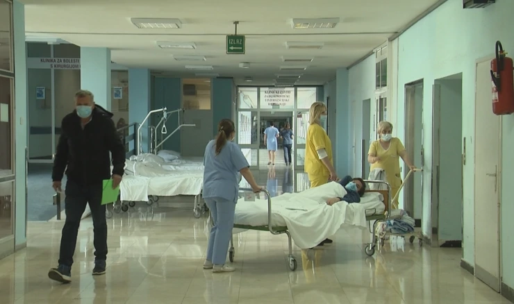 Novi soj se brže širi i klinička slika je teža