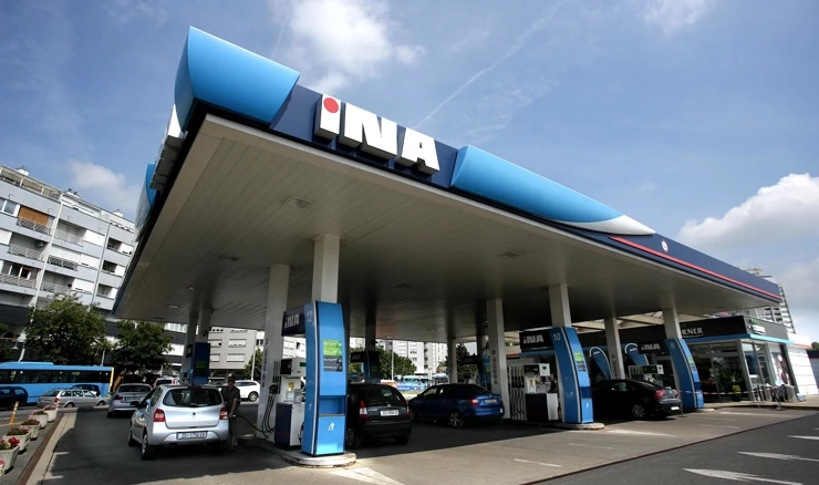INA-Tankstelle