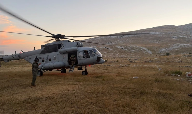 Vojni piloti HRZ-a u akciji spašavanja na Dinari