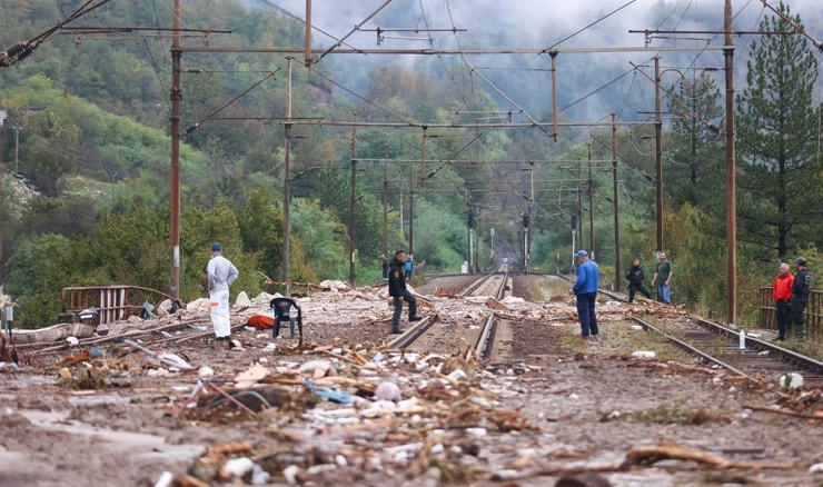 Jablanica: Nakon poplava započela obnova pruge  