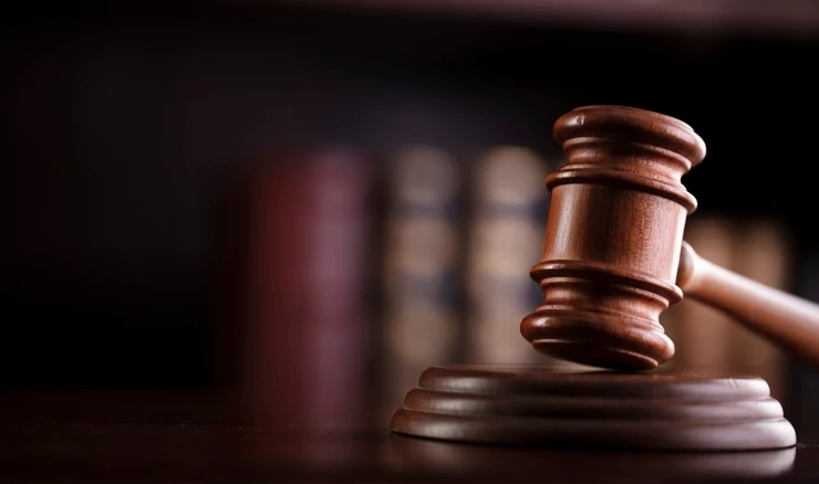 Suci nezadovoljni materijalnim statusaom