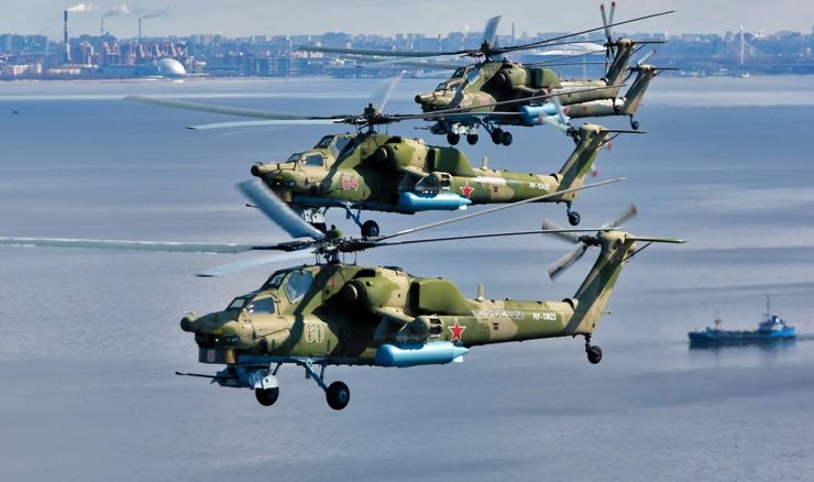 Grupa Mi-28 Havoc helikoptera na vojnoj vježbi