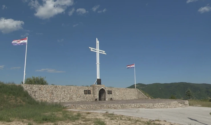 BiH: Novi incident na spomen-obilježlju poginulim hrvatskim braniteljima na Pješčari
