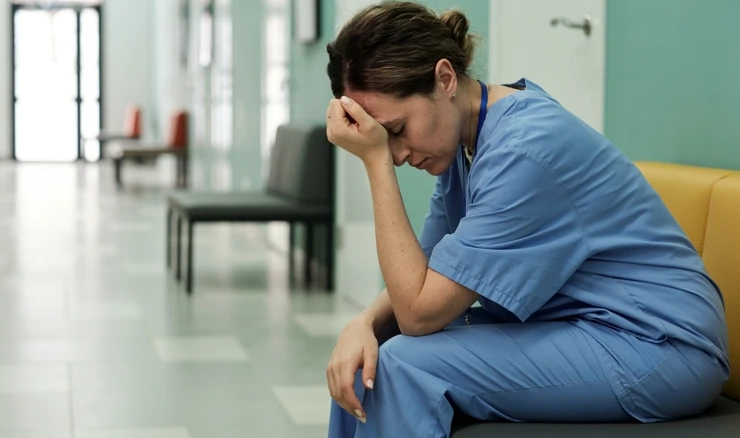 HKMS: Dvije od tri medicinske sestre su emocionalno i fizički iscrpljene  