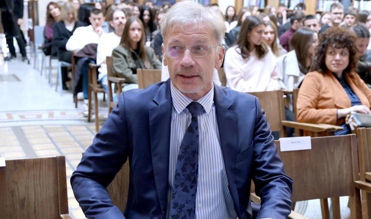  Vujčić će zamijeniti Španjolca Luisa de Guindosa 1. lipnja ove godine