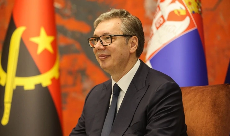 Vučić najavio ostavku i izbore