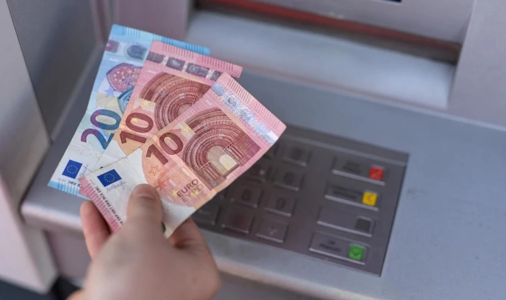 Više od milijun građana ugovorilo dopušteno prekoračenje