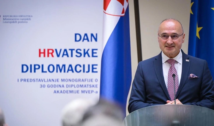 Gordan Grlić Radman