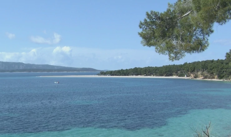 Gosti stižu na Brač