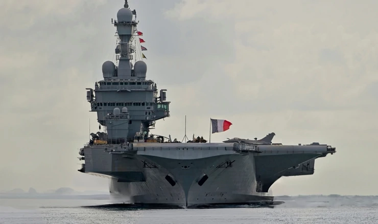 Nosač zrakoplova Charles de Gaulle