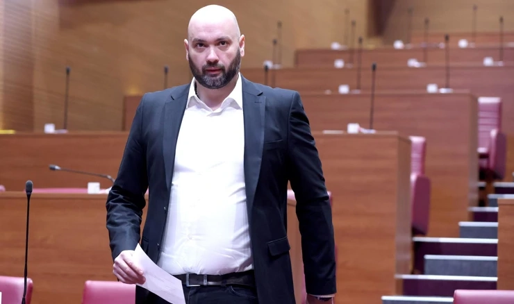 Zastupnik Ivica Baksa