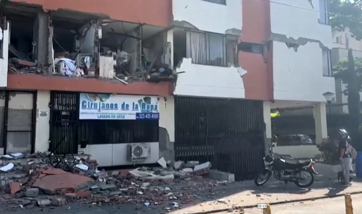 Snažan potres magnitude 7,4 pogodio Kolumbiju