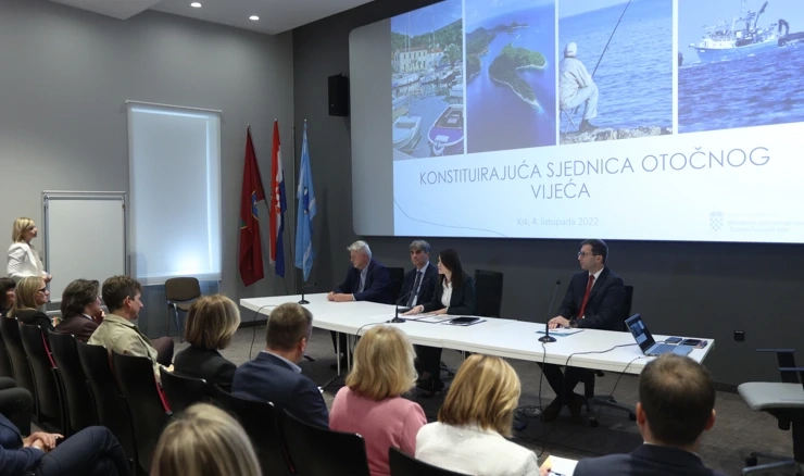 Konstituiran novi saziv Otočnog vijeća