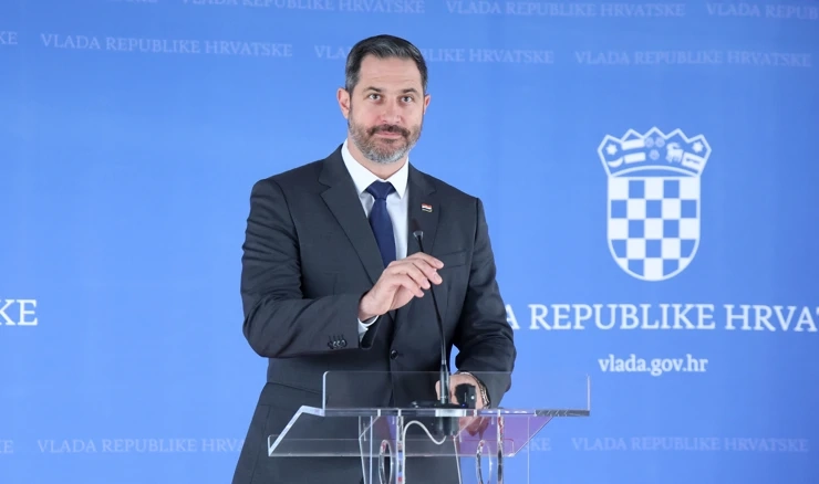 Ministar turizma i sporta Tonči Glavina