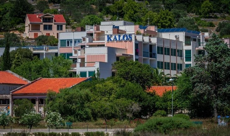 Bolnica Kalos u Veloj Luci