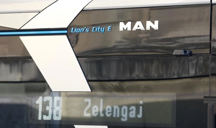 Zagreb uvodi prvi električni autobus u javni prijevoz, arhiva