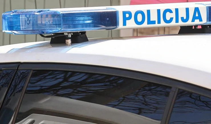 PUZ: U požaru izgorio auto u Novom Zagrebu